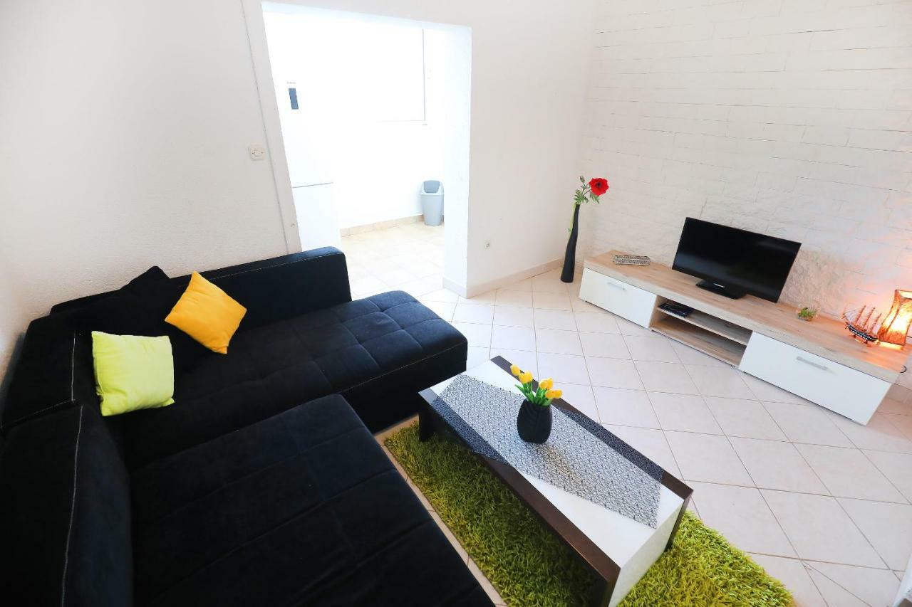 Apartments Savar - Ilo Brbinj Exterior photo