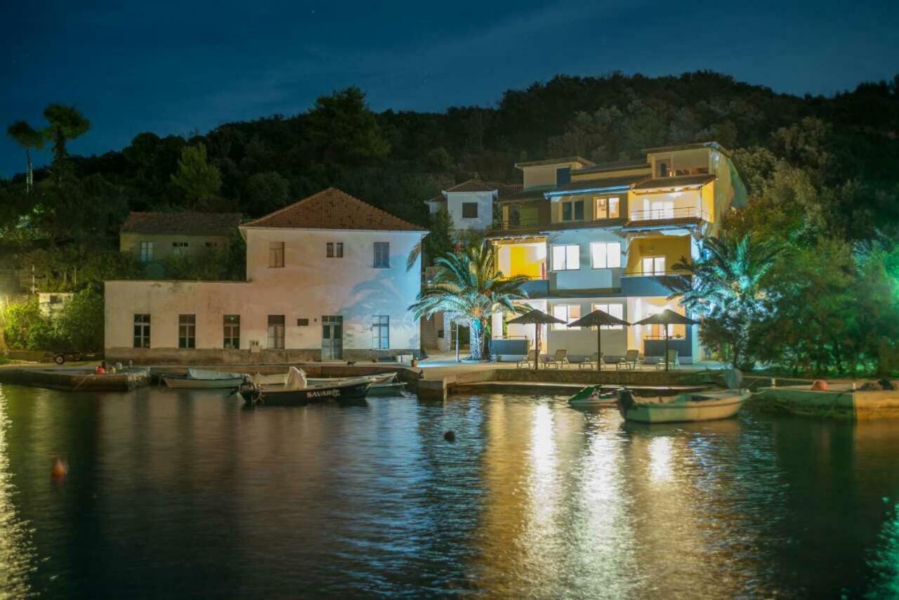 Apartments Savar - Ilo Brbinj Exterior photo